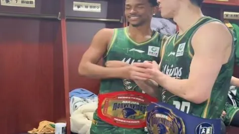 NBA二战全胜解读：灰熊VS国王连胜情报分析